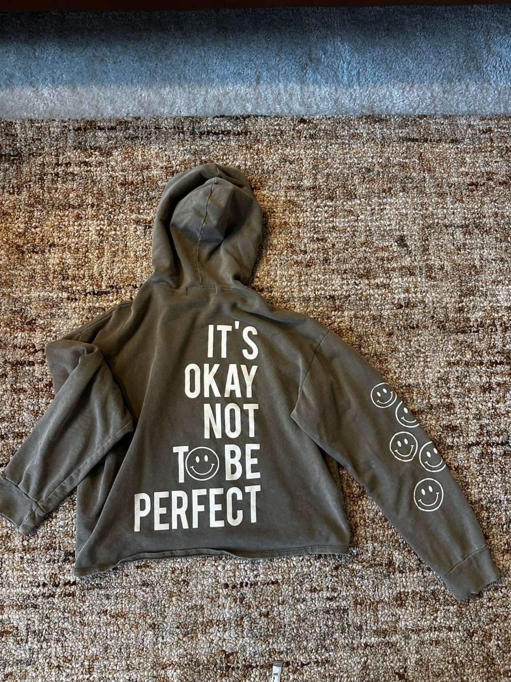 Smiley Sleeve Oversized Cropped Long Sleeve in Olive Green